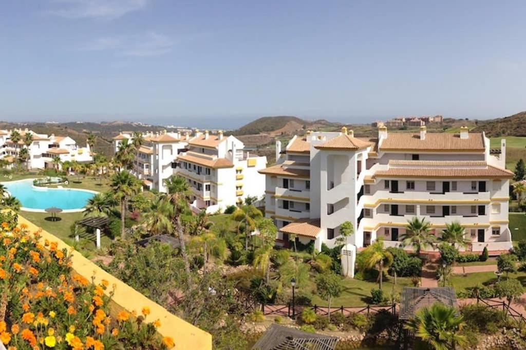 El Casa Blanca - Golf Resort In ラ・カラ・デ・ミハス エクステリア 写真